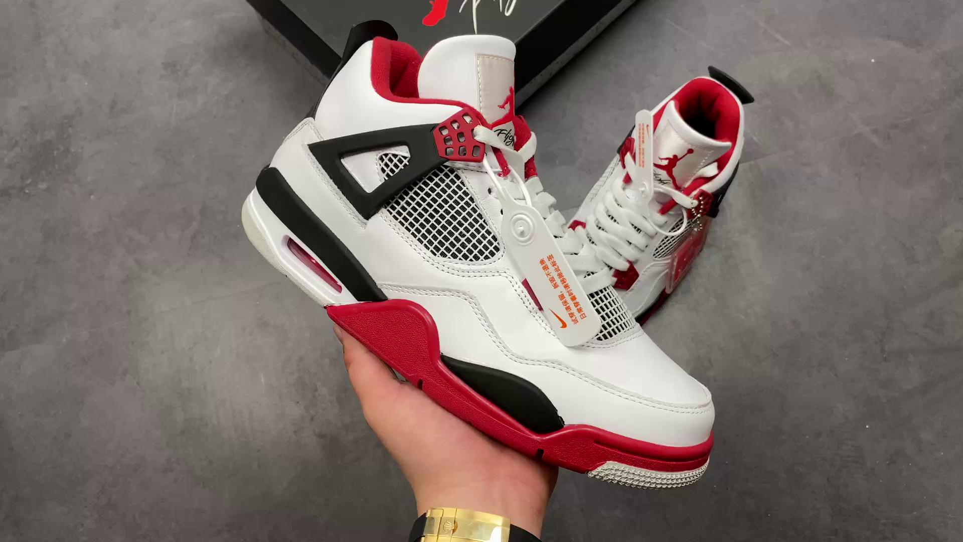 aj4 2020