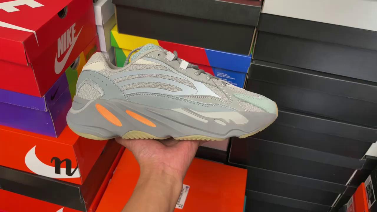 『純原』 yeezy boost 700v2 慣性 eg7597