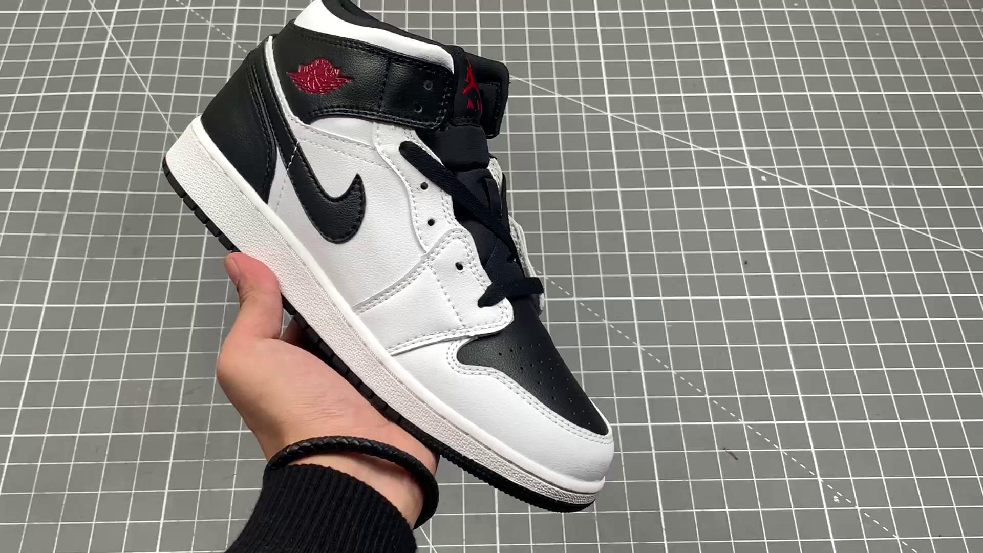 『纯原』 air jordan 1 mid 黑白反转 bq6472-101
